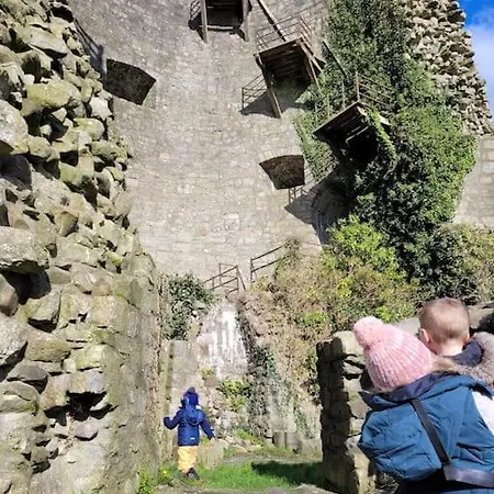 Murray's Lodge: Self-catering Accommodation. Cavan