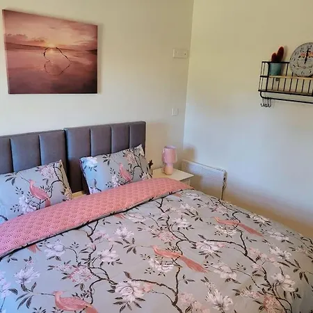 Apartment Murray's Lodge: Self-catering Accommodation. Cavan