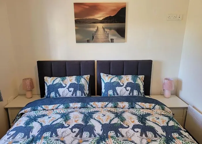 Murray's Lodge: Self-catering Accommodation. * Cavan